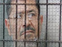 مصر: استئناف محاكمة مرسي و14 متهما من الإخوان