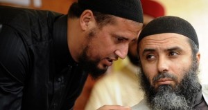 حارس أبو عياض : وقع تكفير سمير بالطيب والتخطيط لاغتياله بجامع الحي الأولمبي