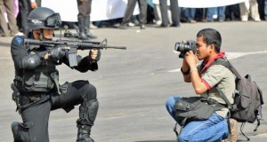 أمام وزارة الداخلية : الصّحفيون يحتجّون على الاعتداءات الأمنية التي تستهدفهم