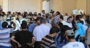 موظفو التربية يدخلون في إضراب مفتوح