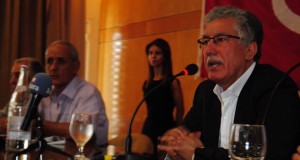 حمّة الهمّامي يستنكر استقطاب رجال الأعمال على رأس قائمات انتخابية لخدمة أجندات حزبية