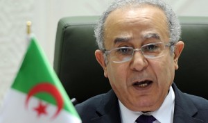 large-لعمامرة-الجزائر-لديها-كل-المقومات-لتتصدر-الدول-الأفريقية-في-الطاقات-المتجددة-def27