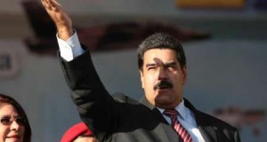 مادورو: “اليونان قالت كلمتها في وجه الإرهاب المالي للنقد الدولي”